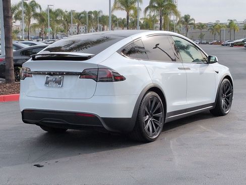Used 2024 Tesla Model X AWD/4WD image 10