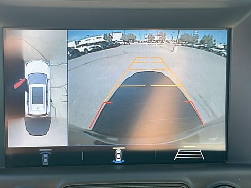 Used 2018 GMC Terrain Denali w/ Advanced Safety Package image 22