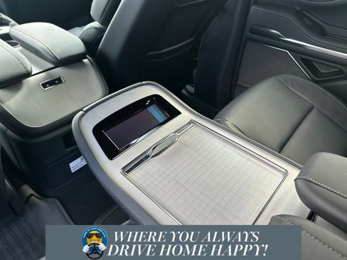 New 2025 Lincoln Navigator L Reserve w/ Jet Appearance Package image 23