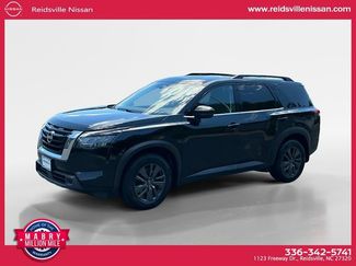 Used 2023 Nissan Pathfinder SV w/ SV Premium Package AWD/4WD video 1