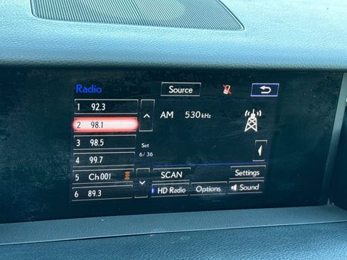 Used 2014 Lexus IS 350 image 23