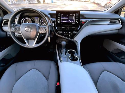 Certified 2022 Toyota Camry LE image 15