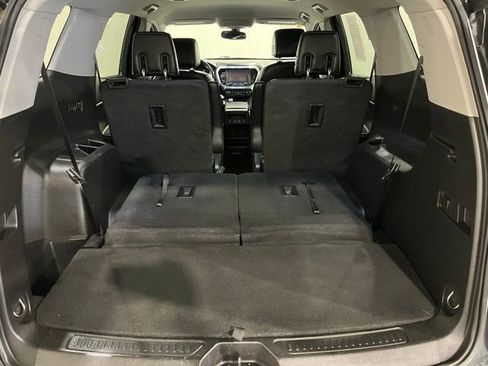 Used 2019 GMC Acadia SLT image 22