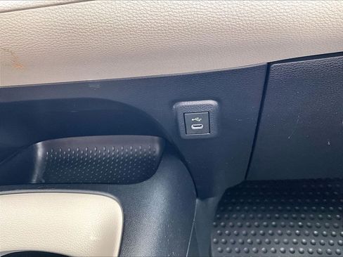 Used 2024 Toyota Corolla LE FWD image 27