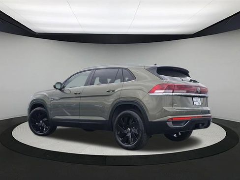 New 2026 Volkswagen Atlas Cross Sport SE AWD/4WD image 5