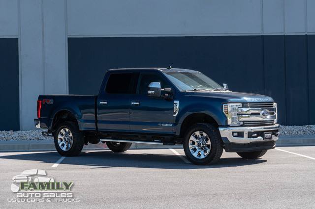Used 2019 Ford F250 Lariat w/ Lariat Ultimate Package AWD/4WD image 12