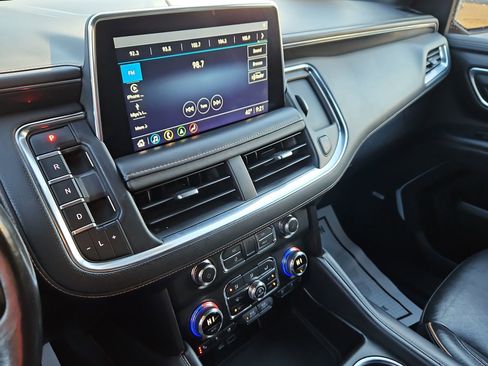 Used 2021 GMC Yukon AT4 w/ AT4 Premium Plus Package image 18