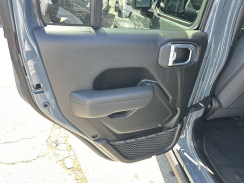 New 2026 Jeep Gladiator Willys image 16