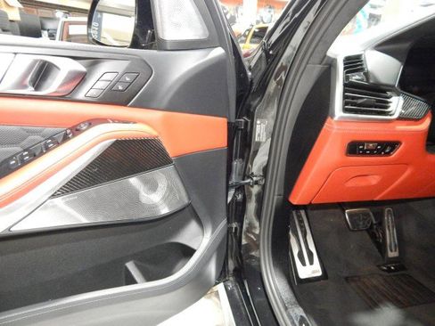 Used 2022 BMW X5 M w/ Competition Package 2 image 20