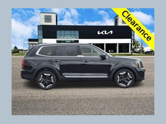 Certified 2024 Kia Telluride S w/ S Sunroof Package AWD/4WD video 1