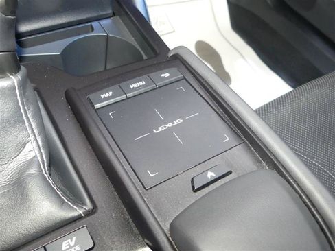 Used 2019 Lexus ES 300h w/ Accessory Package FWD image 41