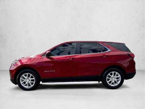 Used 2023 Chevrolet Equinox LT image 4