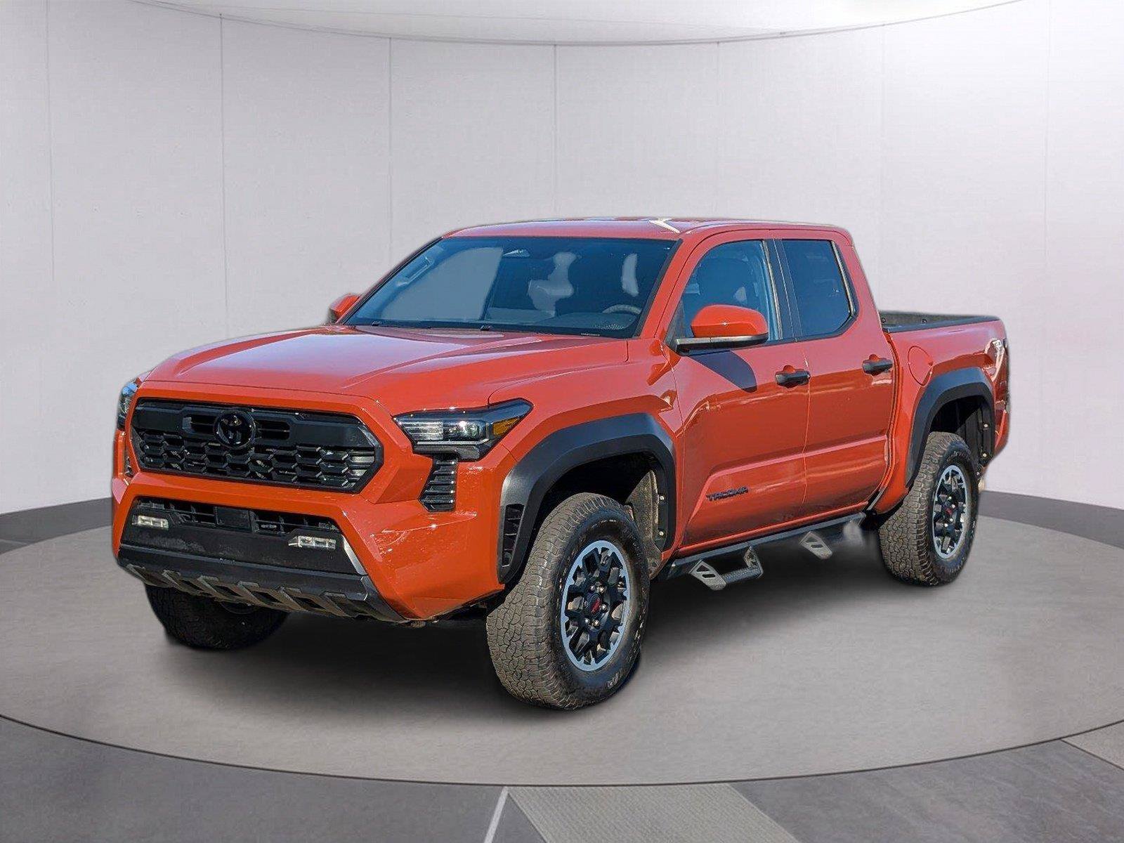 Used 2025 Toyota Tacoma TRD Off-Road AWD/4WD image 1