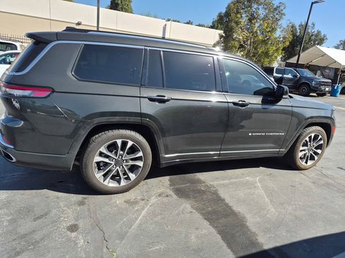 Used 2023 Jeep Grand Cherokee L Overland w/ Rear Seat Video Group I image 8