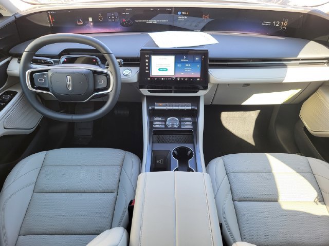 New 2026 Lincoln Nautilus Premier AWD/4WD image 11