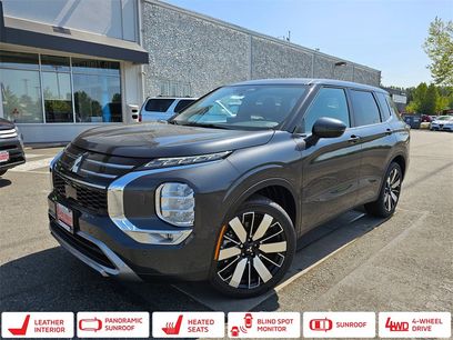 New 2025 Mitsubishi Outlander SE