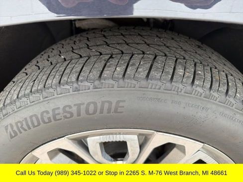 Used 2024 GMC Yukon XL Denali Ultimate w/ LPO, Floor Liner Package AWD/4WD image 7