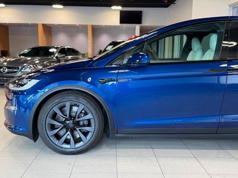 Used 2023 Tesla Model X AWD/4WD image 9