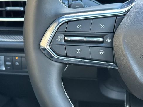 New 2026 Chevrolet Traverse High Country FWD image 36