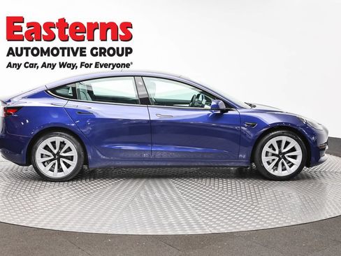 Used 2023 Tesla Model 3 Standard Range RWD image 4