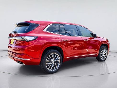 Used 2025 Buick Enclave Avenir w/ Trailering Package, 5000 lbs. FWD image 10