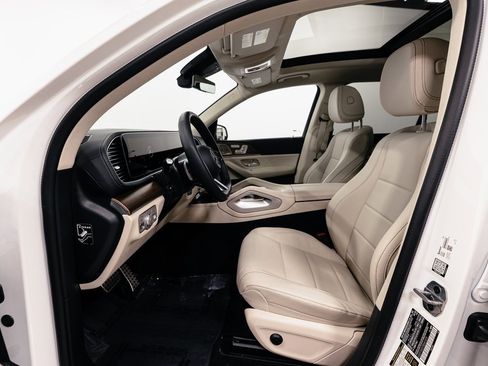 Used 2026 Mercedes-Benz GLS 450 GLS 450 image 8