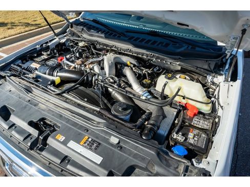 Used 2024 Ford F250 XLT image 29