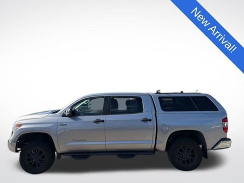 Used 2014 Toyota Tundra SR5 w/ TRD Off Road Package AWD/4WD image 4