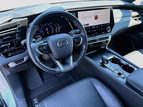 Used 2024 Lexus RX 350 Premium w/ Accessory Package (Z1) AWD/4WD image 9