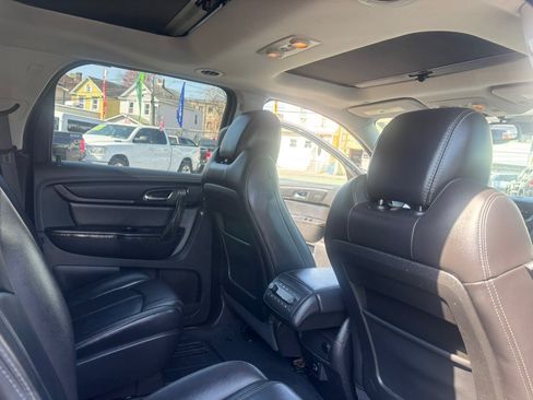 Used 2017 GMC Acadia Limited SLT AWD/4WD image 35