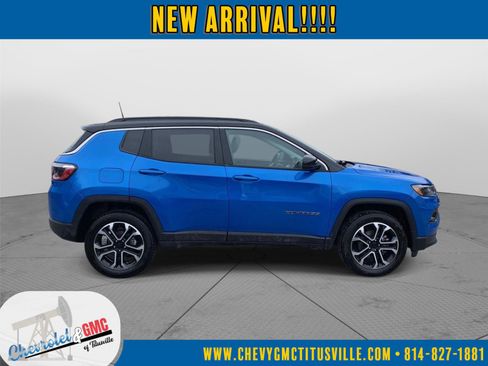 Used 2022 Jeep Compass Limited image 2