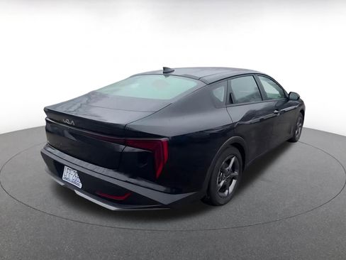 Used 2025 Kia K4 LXS image 14
