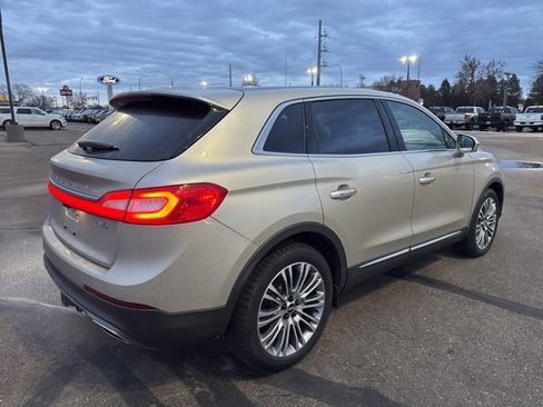 Used 2017 Lincoln MKX Reserve image 8