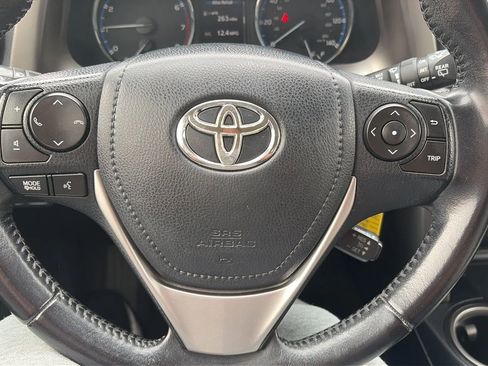 Used 2016 Toyota RAV4 XLE AWD/4WD image 34