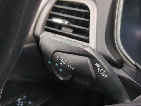 Used 2020 Ford Fusion SE image 26