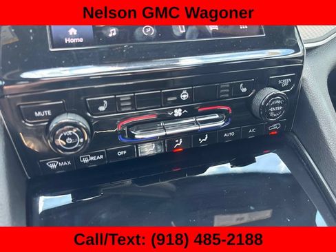 Used 2024 Jeep Grand Cherokee L Altitude AWD/4WD image 22