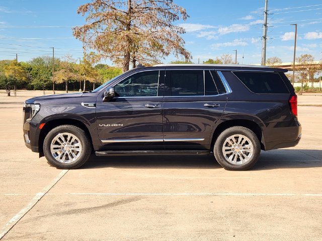Used 2023 GMC Yukon SLT w/ SLT Premium Package AWD/4WD image 4