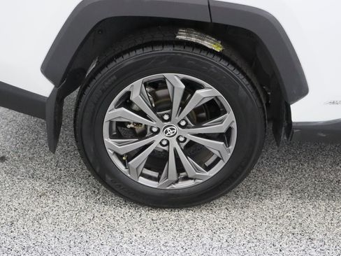 Certified 2025 Toyota RAV4 XLE Premium AWD/4WD image 6