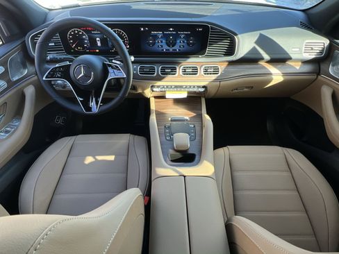 New 2026 Mercedes-Benz GLE 450e 4MATIC image 21