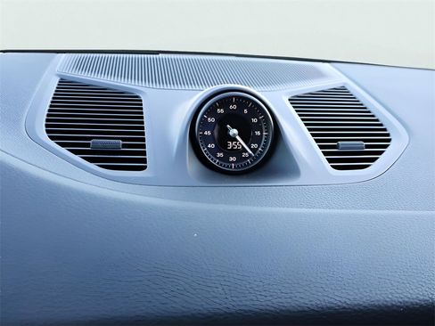 New 2026 Porsche Cayenne E-Hybrid Coupe image 17