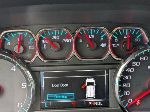 Used 2019 GMC Yukon SLT image 10