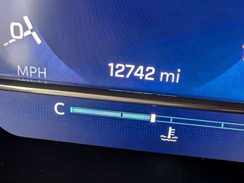 Certified 2025 Chevrolet Silverado 1500 RST w/ Convenience Package II image 15