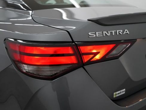 Used 2023 Nissan Sentra SR w/ SR Premium Package FWD image 58