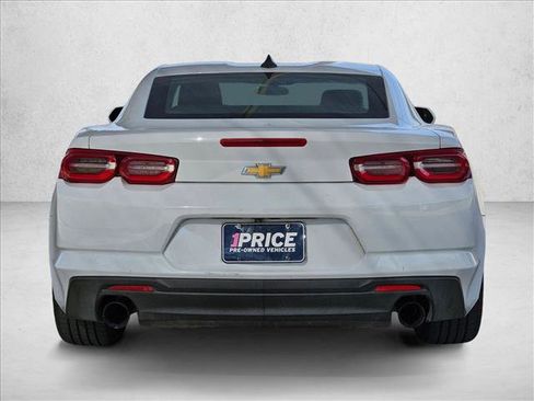 Used 2019 Chevrolet Camaro LT image 6