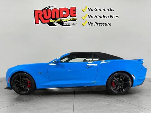 Used 2023 Chevrolet Camaro SS RWD image 3