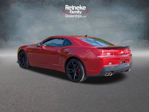Used 2015 Chevrolet Camaro SS w/ SS Performance Package RWD image 8