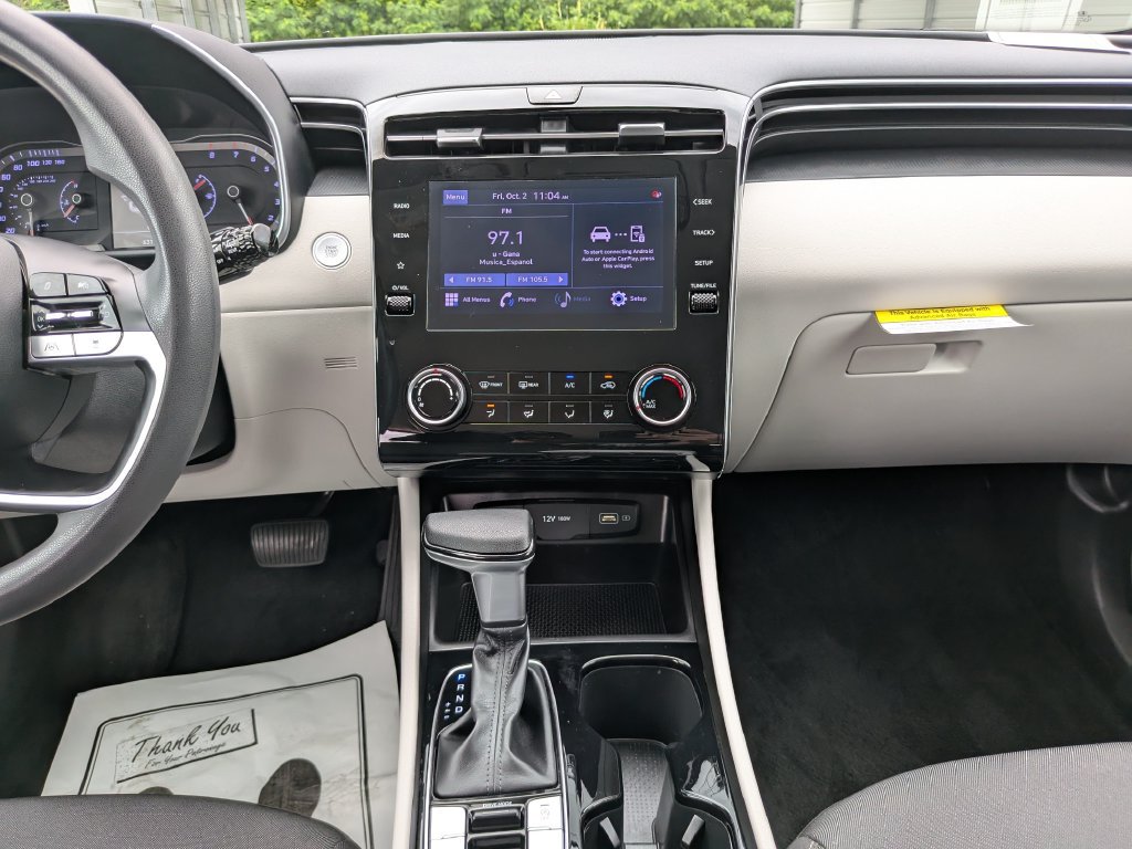 Used 2022 Hyundai Tucson SEL FWD image 16