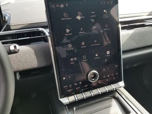 New 2026 GMC Sierra EV Elevation w/ Premium Package image 17