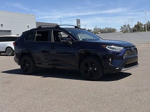 Used 2020 Toyota RAV4 XSE image 4