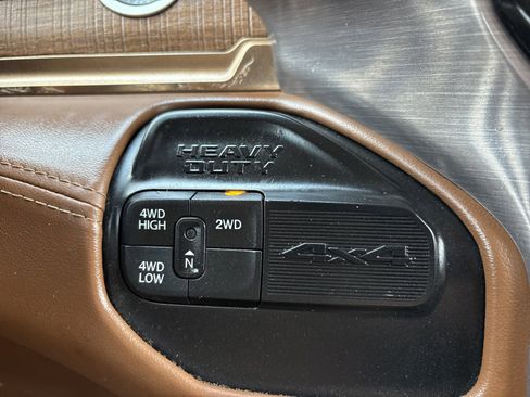 Used 2019 RAM 3500 Limited image 34